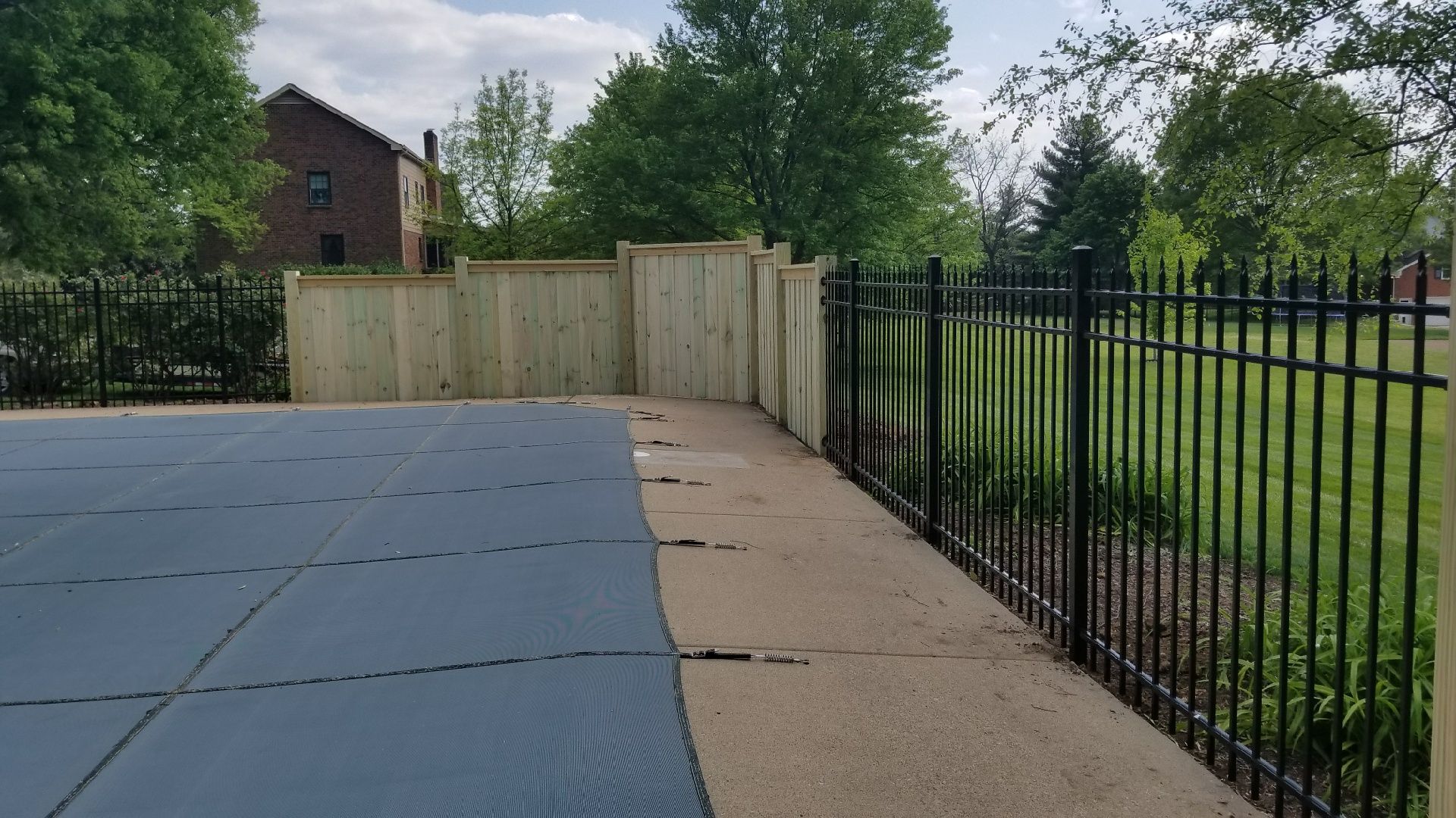 Newcastle Fencing 3 Signs that your fence needs repair Dolphin